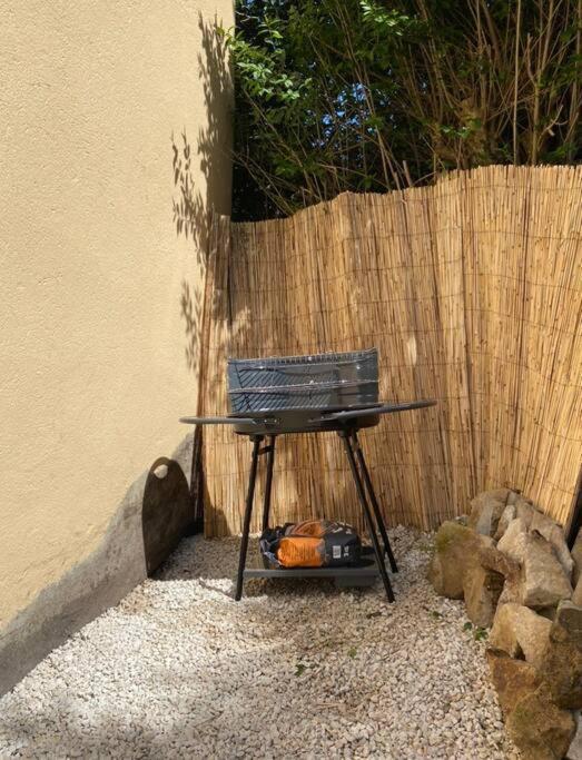 Appartement Avec Terrasse Quimper Eksteriør bilde